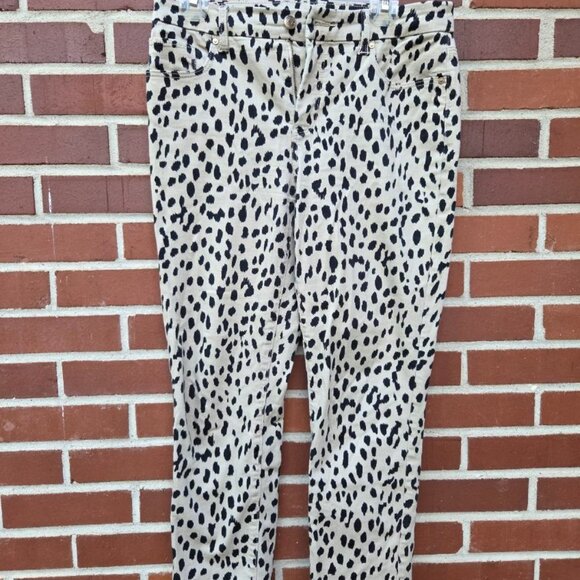 Chico's Denim - Womens Chico's Animal Print Stretchy Jeans - Size 6 (Chico's Size 0.5R)